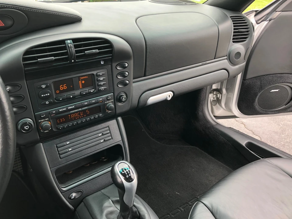 2003 Porsche 996 Carrera 4S - Image 26 of 31