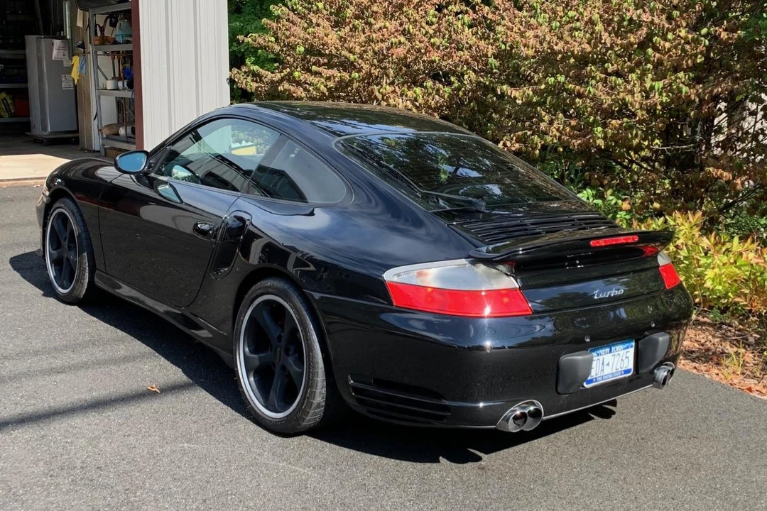 2003 Porsche 996 Turbo - Image 5 of 31