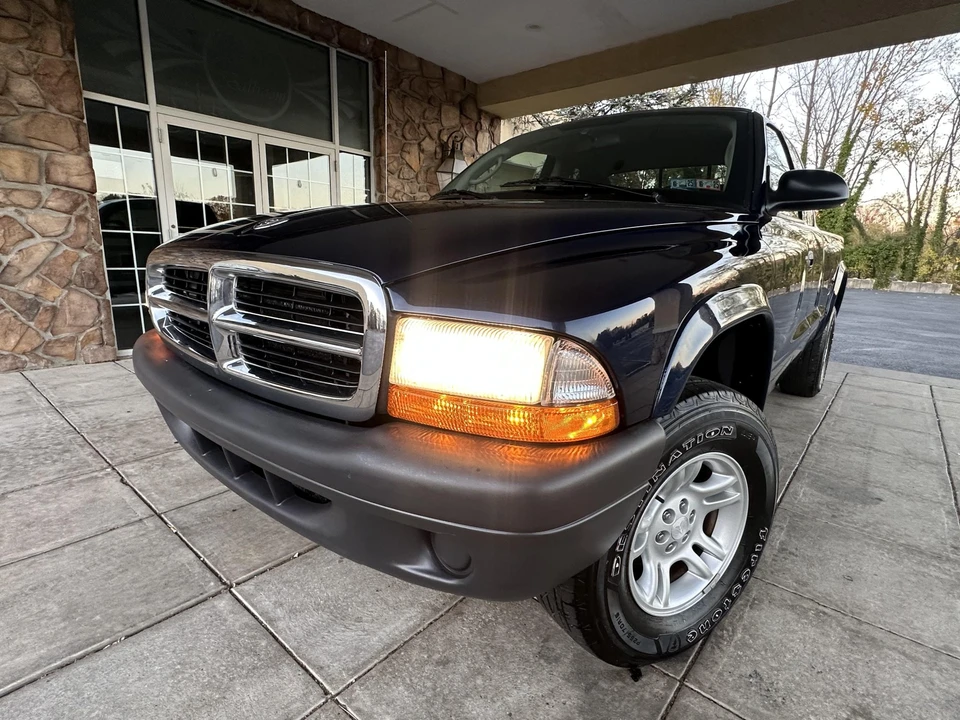 2004 Dodge Dakota 2nd Gen - Image 6 of 31