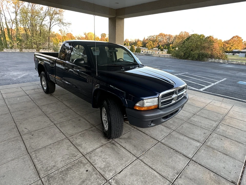 2004 Dodge Dakota 2nd Gen - Image 12 of 31