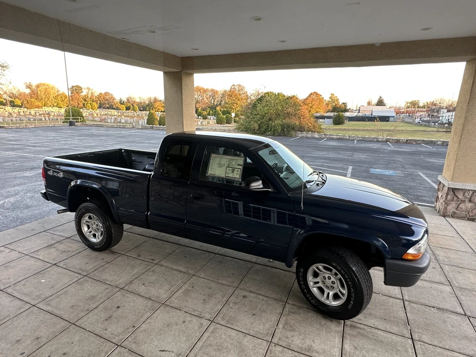2004 Dodge Dakota 2nd Gen - Image 15 of 31