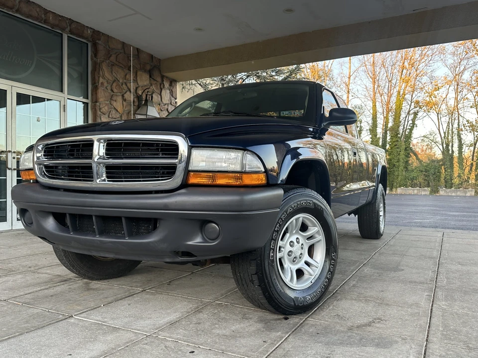 2004 Dodge Dakota 2nd Gen - Image 5 of 31