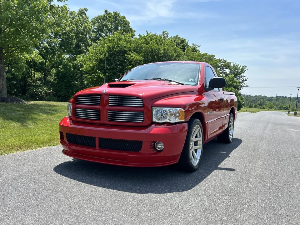 2004 Dodge Ram SRT-10 3rd Gen - Image 4 of 31
