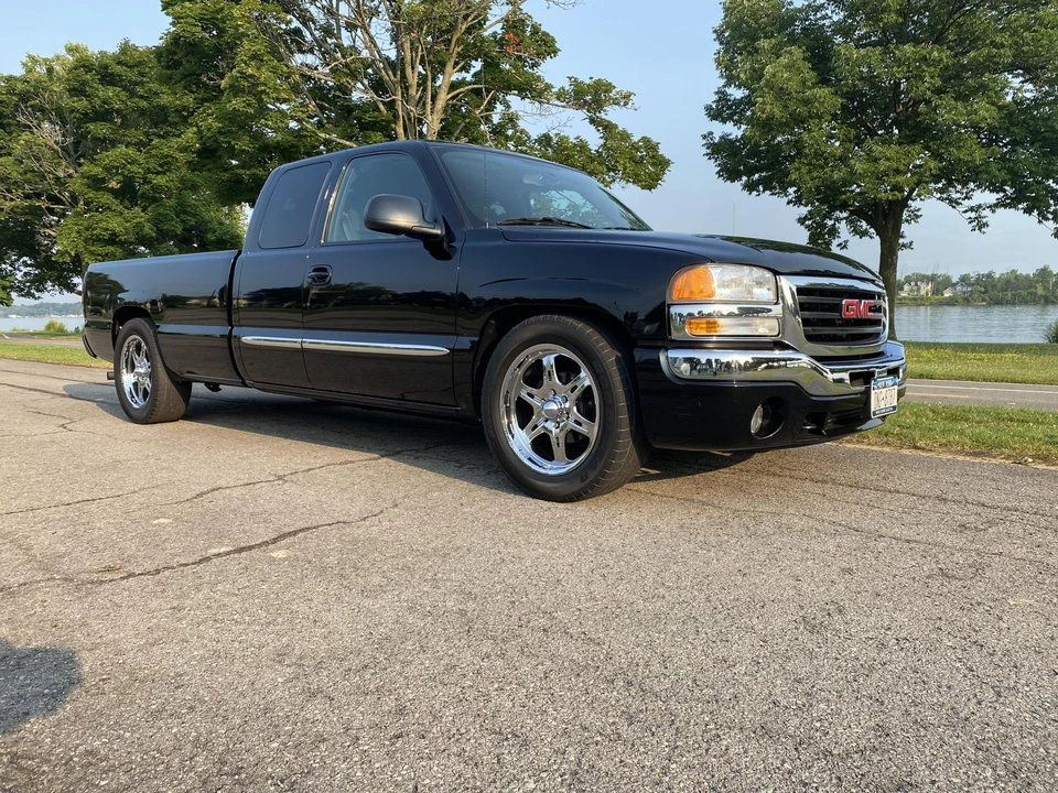 2004 GMC Sierra 2nd Gen - Image 22 of 31