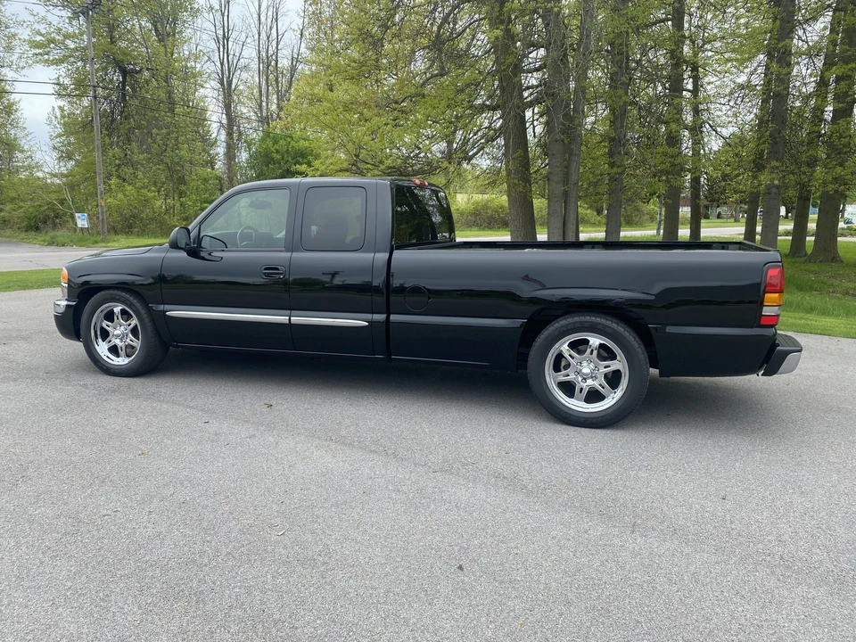 2004 GMC Sierra 2nd Gen - Image 24 of 31