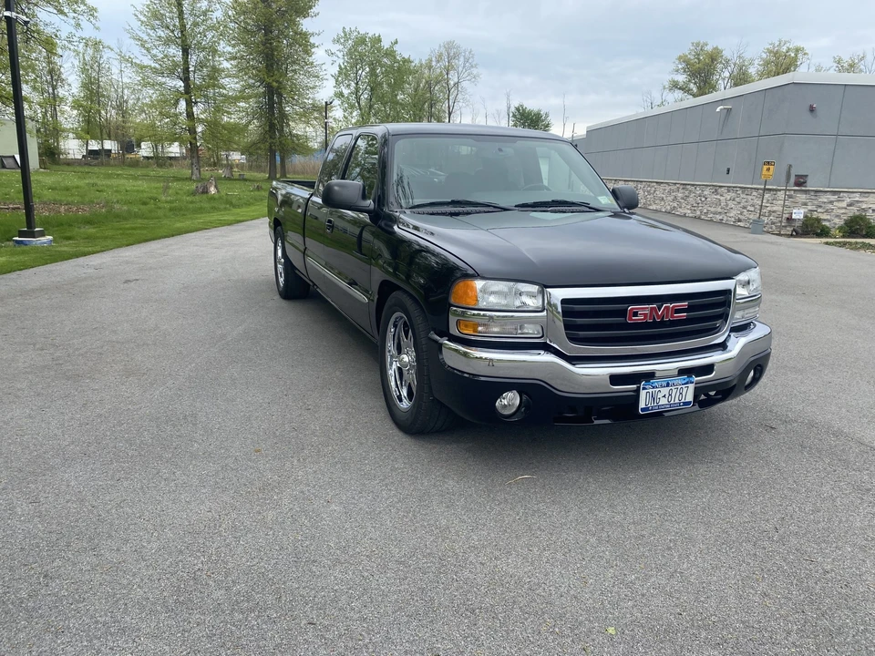 2004 GMC Sierra 2nd Gen - Image 28 of 31