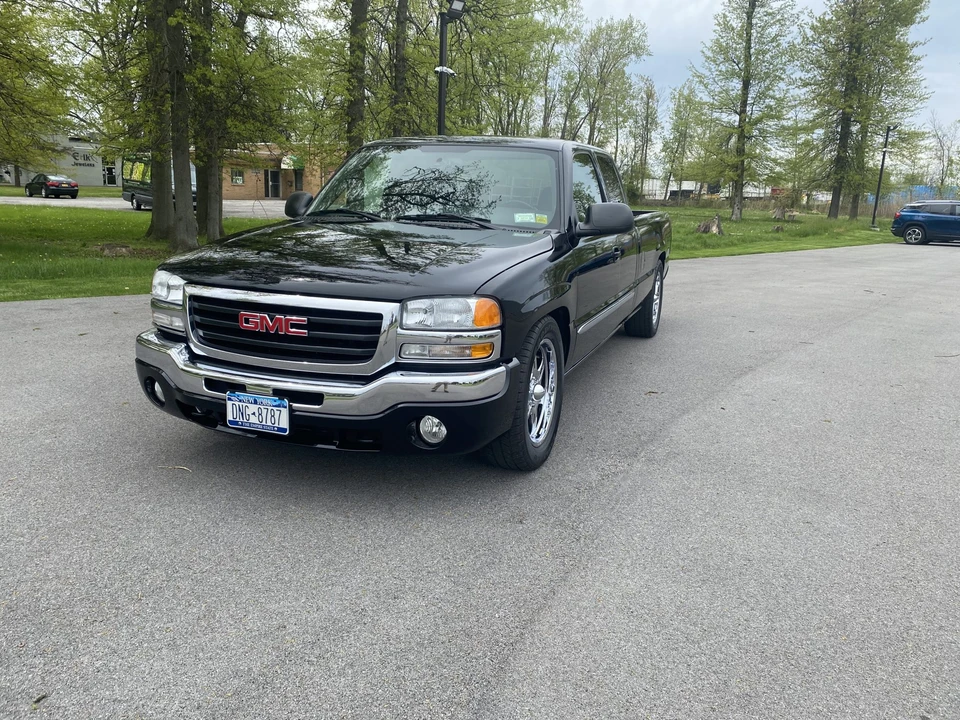 2004 GMC Sierra 2nd Gen - Image 23 of 31