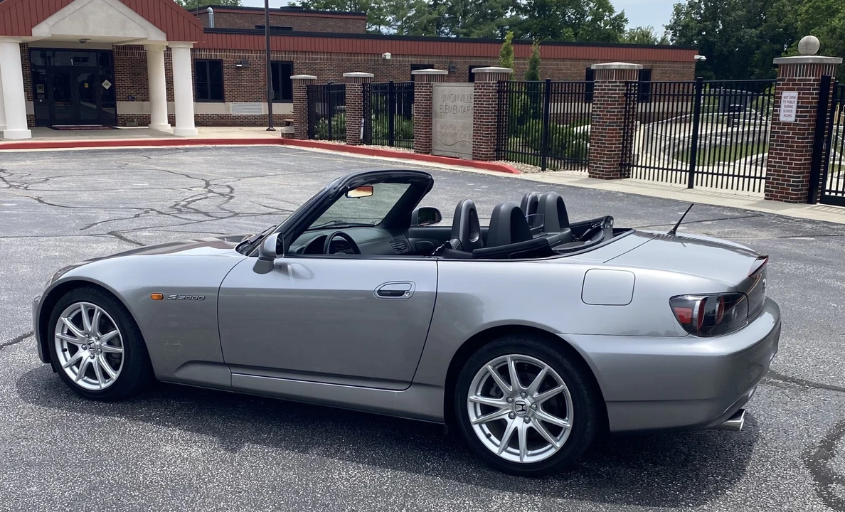 2004 Honda AP2 S2000 - Image 16 of 31