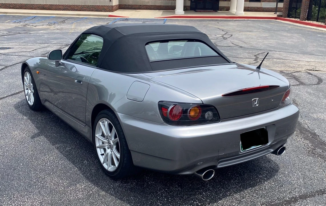 2004 Honda AP2 S2000 - Image 28 of 31