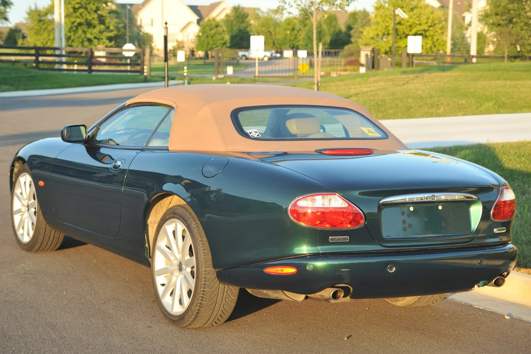 2004 Jaguar X100 XK8 - Image 10 of 31