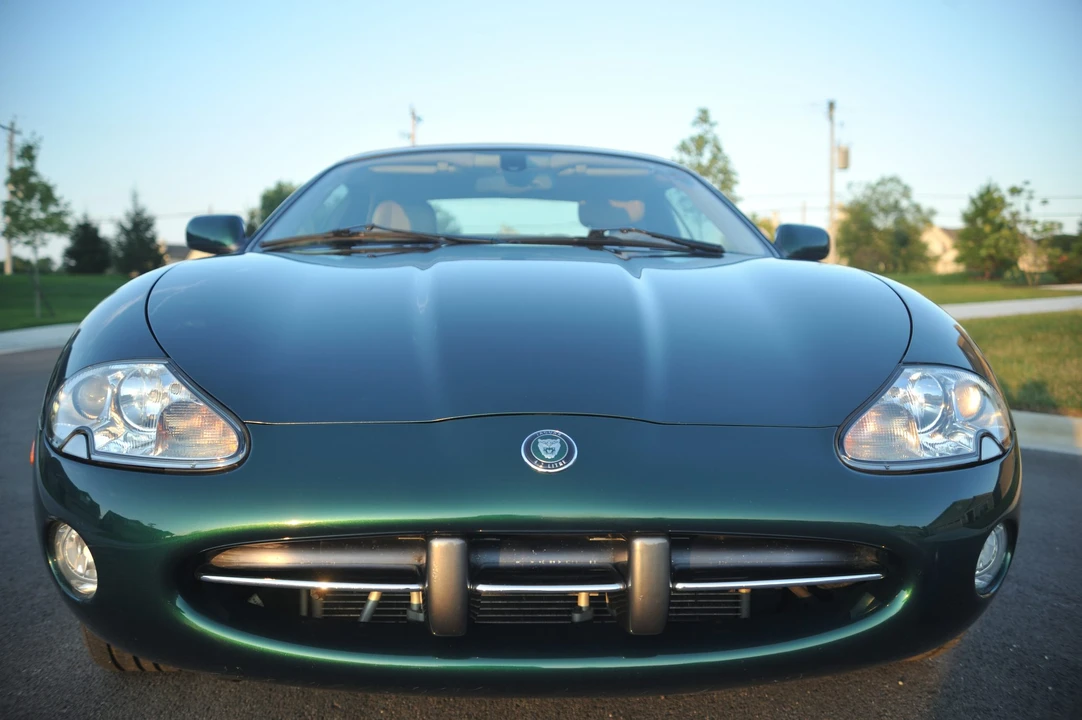 2004 Jaguar X100 XK8 - Image 25 of 31
