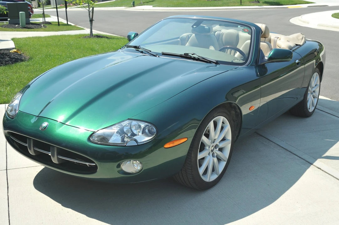 2004 Jaguar X100 XK8 - Image 4 of 31