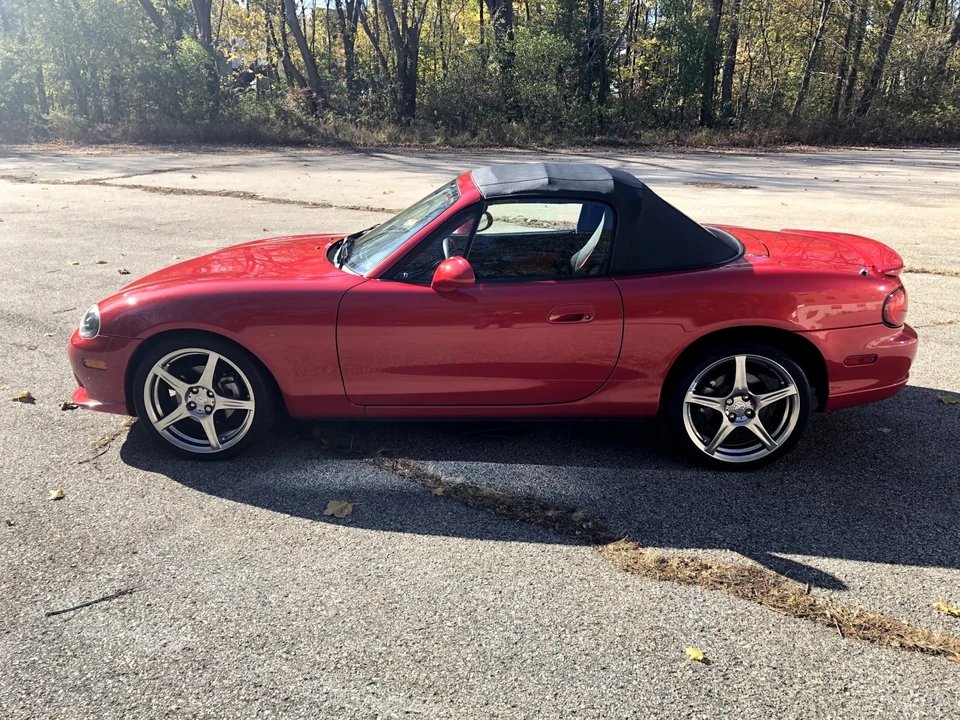 2004 Mazda NB Mazdaspeed MX-5 Miata - Image 5 of 31