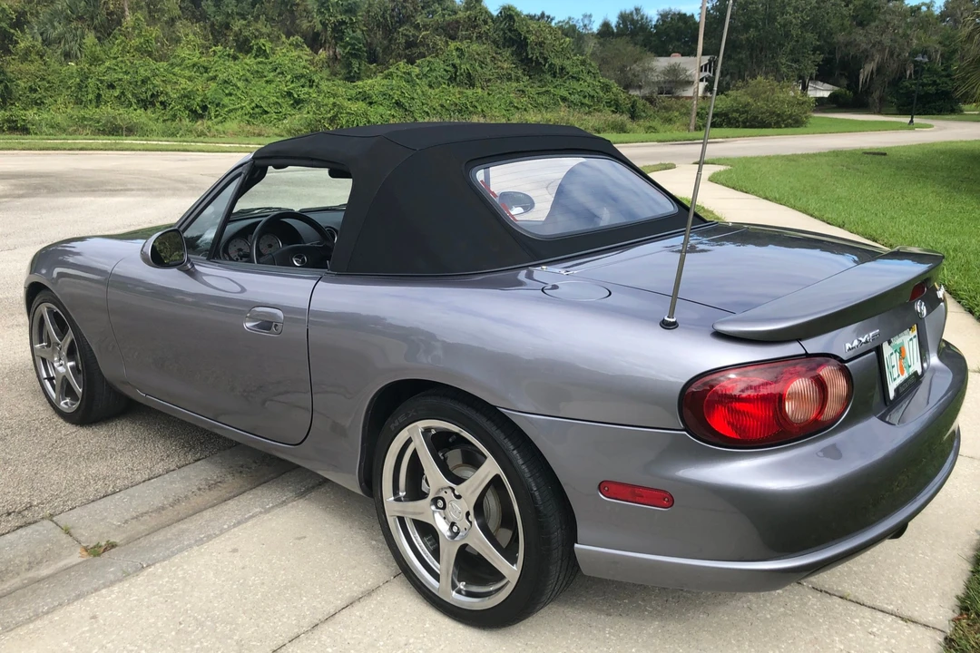 2004 Mazda NB Mazdaspeed MX-5 Miata - Image 17 of 31