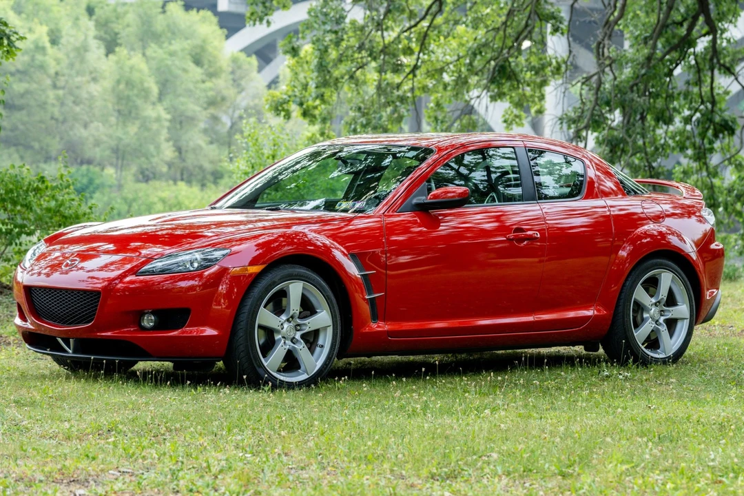 2004 Mazda RX-8 1st Gen - Image 2 of 31