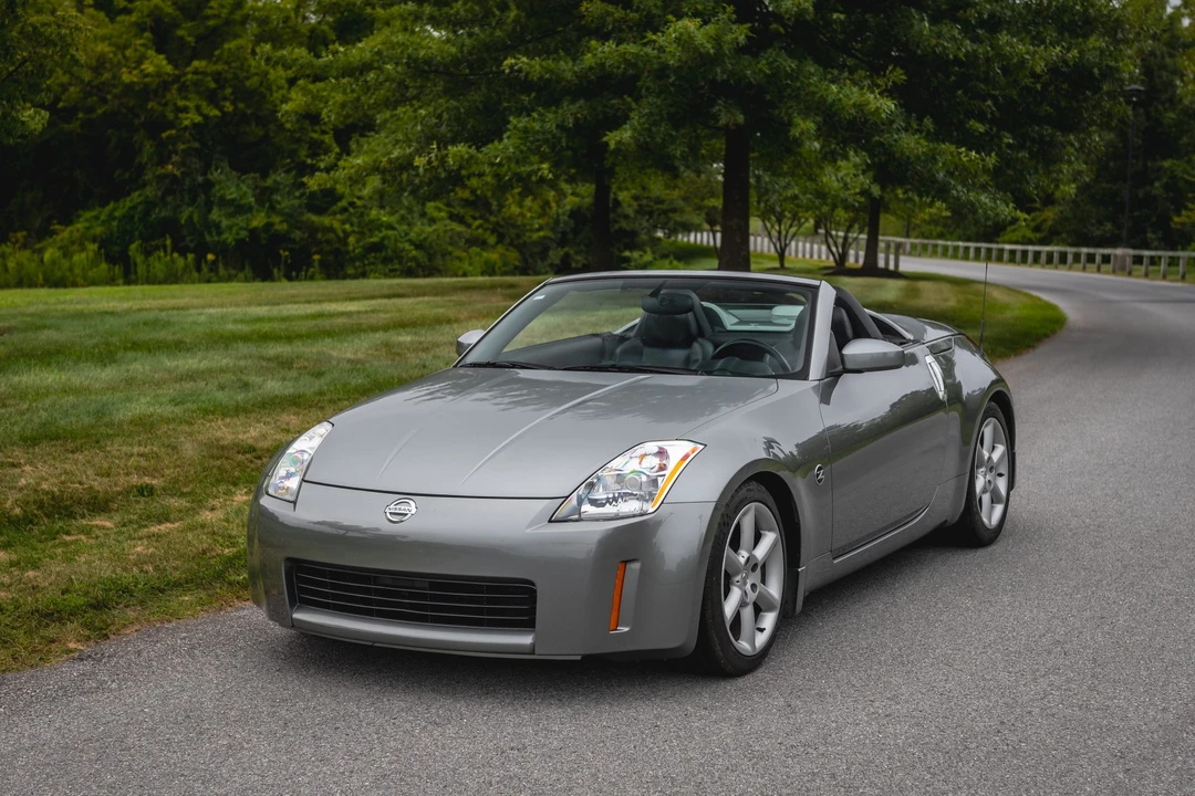 2004 Nissan 350Z 5th Gen - Image 14 of 31