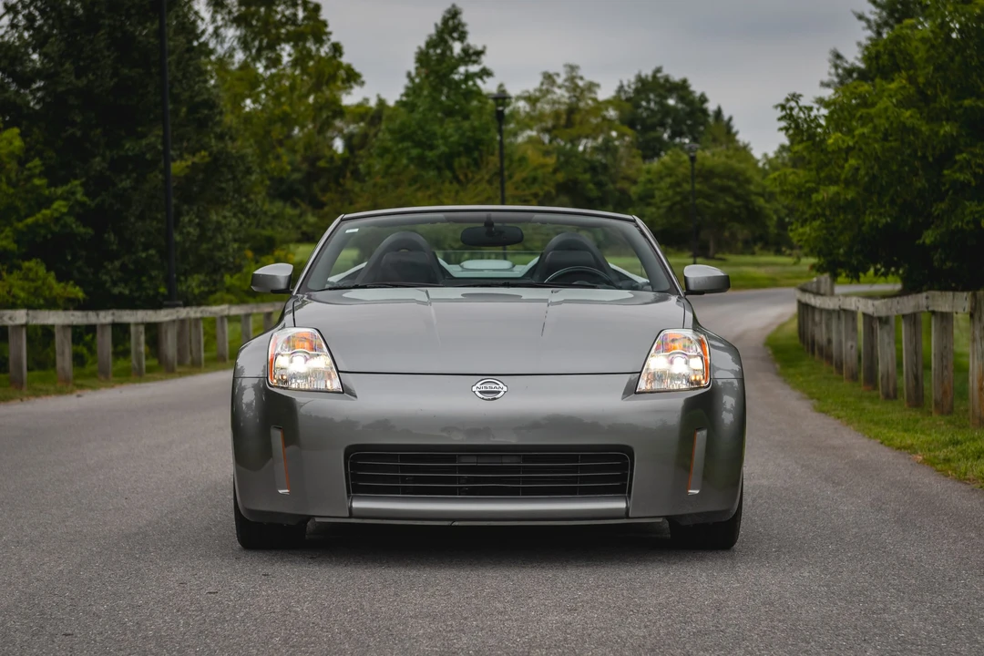 2004 Nissan 350Z 5th Gen - Image 9 of 31