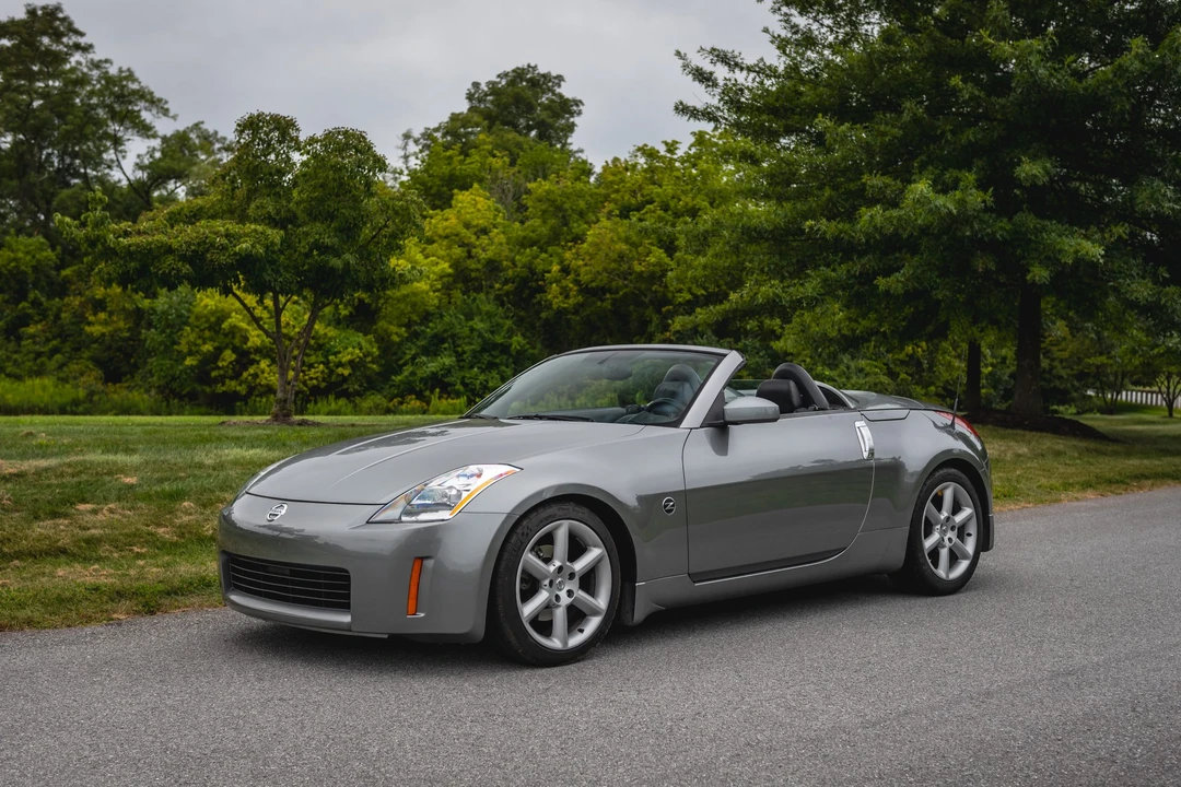 2004 Nissan 350Z 5th Gen - Image 17 of 31
