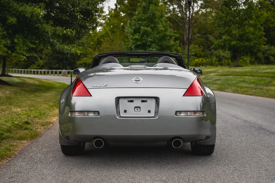 2004 Nissan 350Z 5th Gen - Image 25 of 31