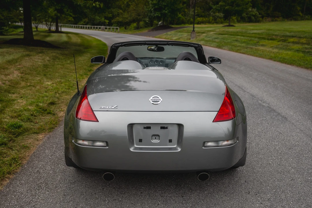 2004 Nissan 350Z 5th Gen - Image 26 of 31