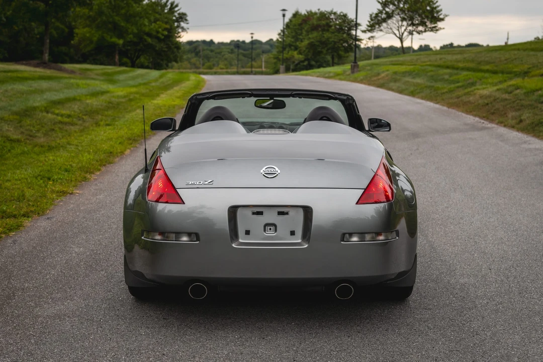 2004 Nissan 350Z 5th Gen - Image 28 of 31