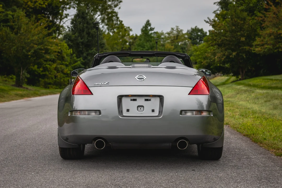 2004 Nissan 350Z 5th Gen - Image 31 of 31