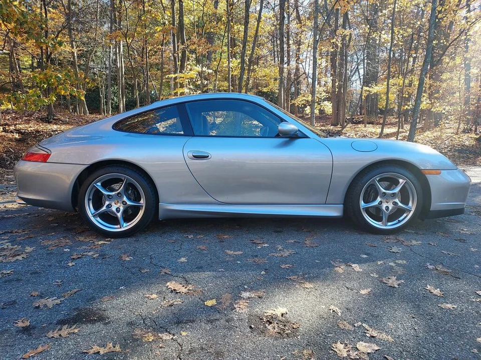 2004 Porsche 996 Carrera - Image 11 of 31