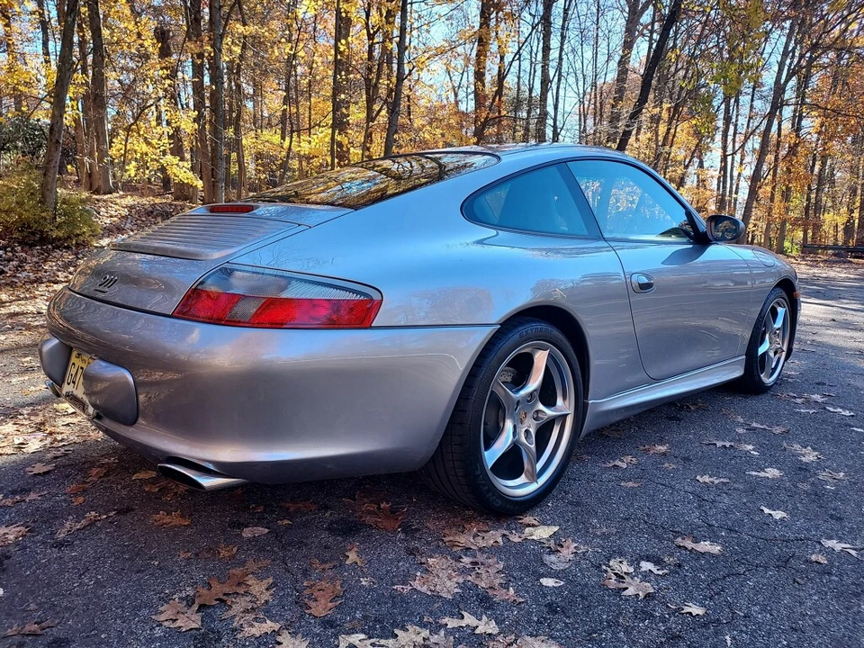 2004 Porsche 996 Carrera - Image 10 of 31