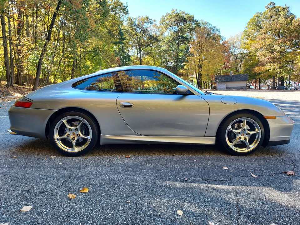 2004 Porsche 996 Carrera - Image 12 of 31