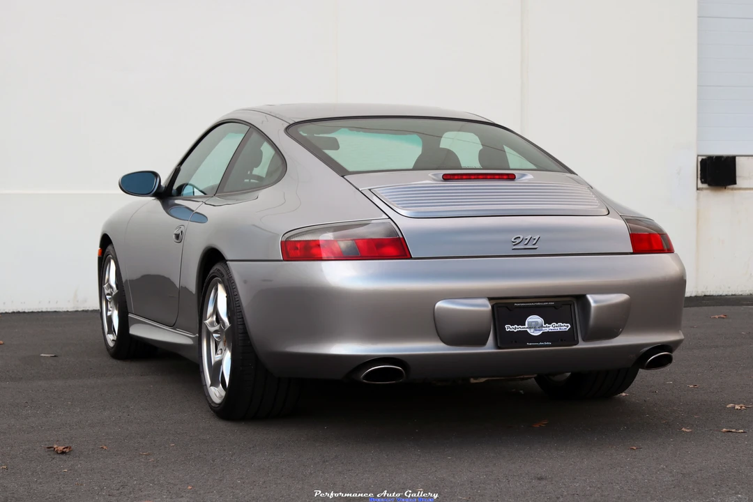 2004 Porsche 996 Carrera - Image 10 of 31