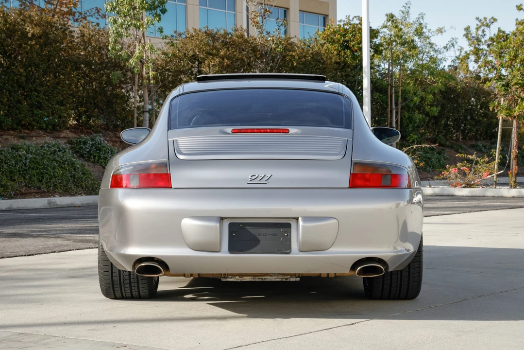 2004 Porsche 996 Carrera 4S - Image 9 of 31