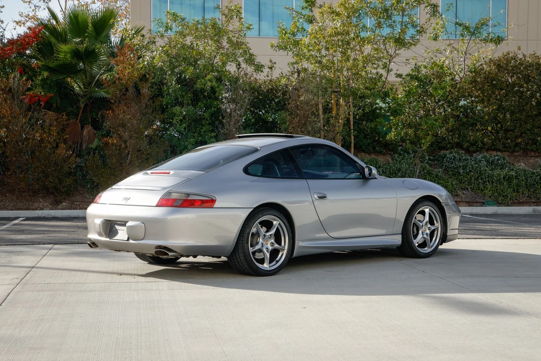 2004 Porsche 996 Carrera 4S - Image 11 of 31
