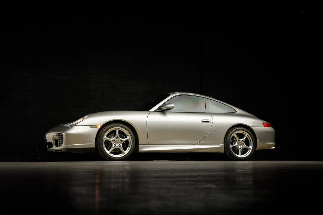 2004 Porsche 996 Carrera 4S - Image 23 of 31