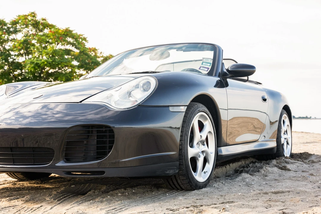 2004 Porsche 996 Carrera 4S - Image 17 of 31
