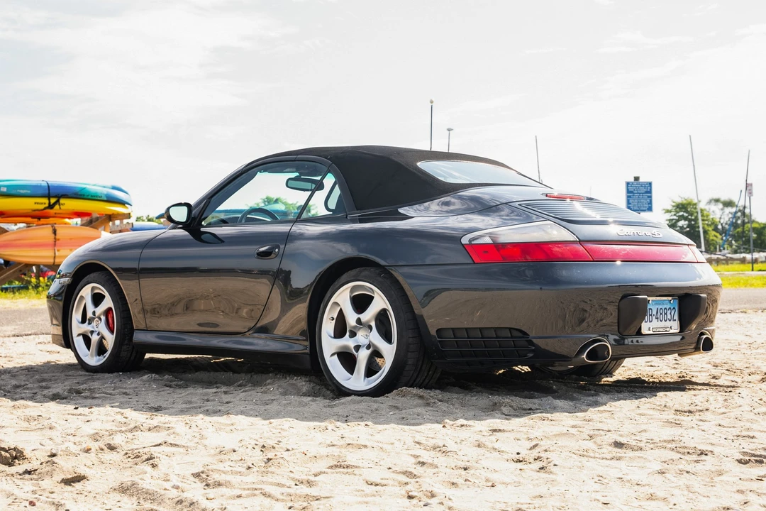 2004 Porsche 996 Carrera 4S - Image 14 of 31