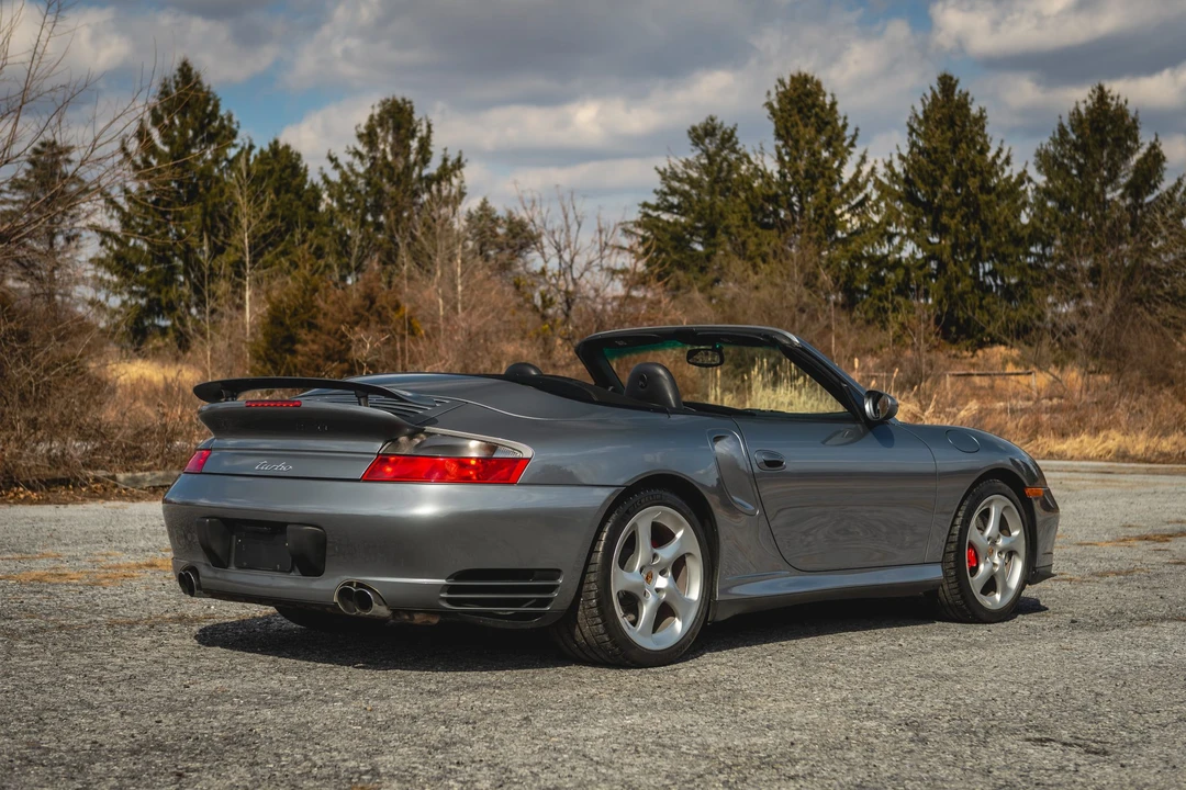 2004 Porsche 996 Turbo - Image 24 of 31