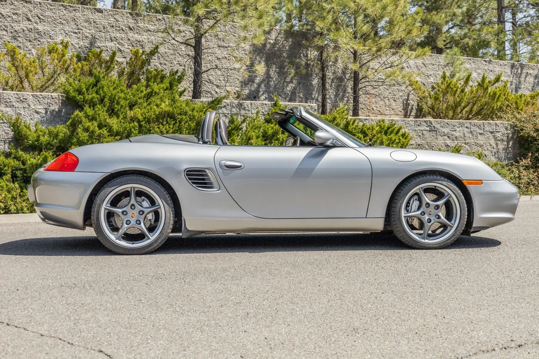 2004 Porsche 986 Boxster S - Image 25 of 31