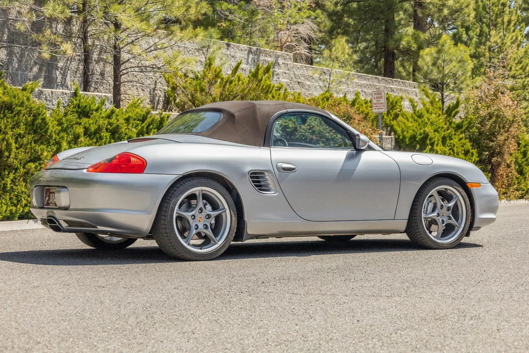 2004 Porsche 986 Boxster S - Image 16 of 31