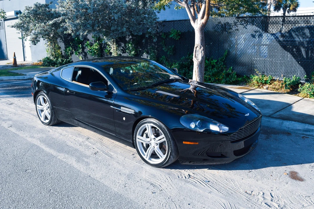 2005 Aston Martin DB9 - Image 10 of 31