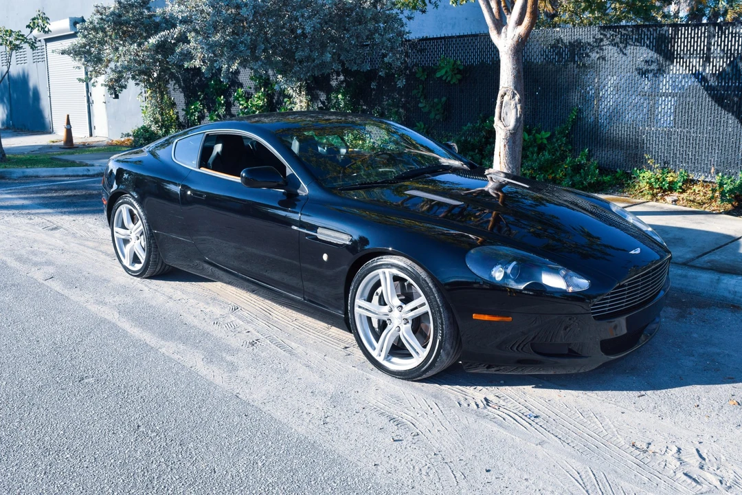 2005 Aston Martin DB9 - Image 15 of 31
