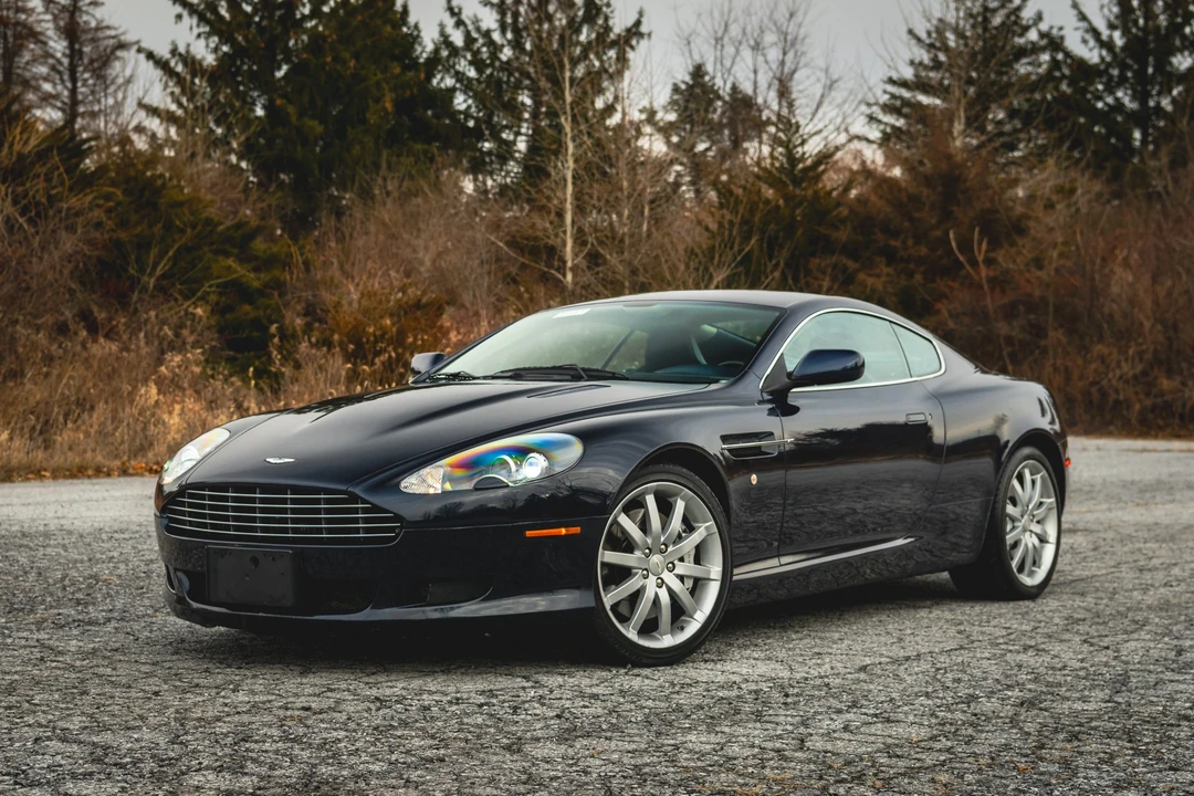 2005 Aston Martin DB9 - Image 16 of 31