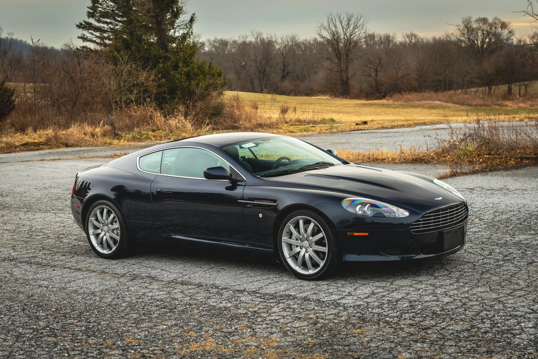 2005 Aston Martin DB9 - Image 25 of 31