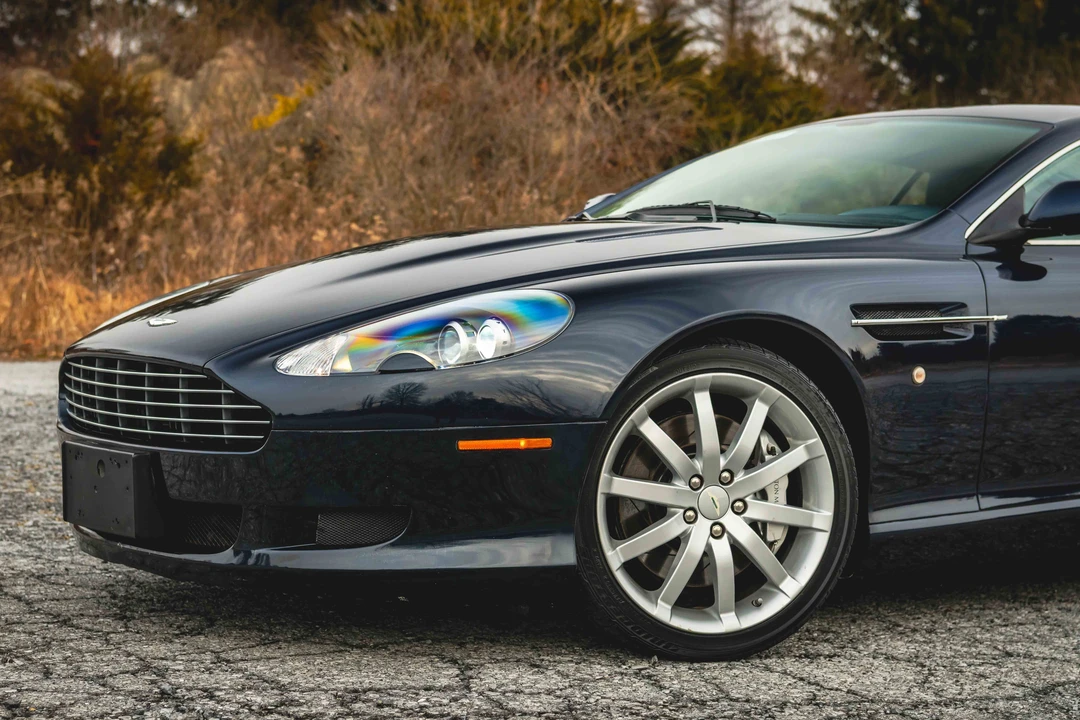 2005 Aston Martin DB9 - Image 27 of 31