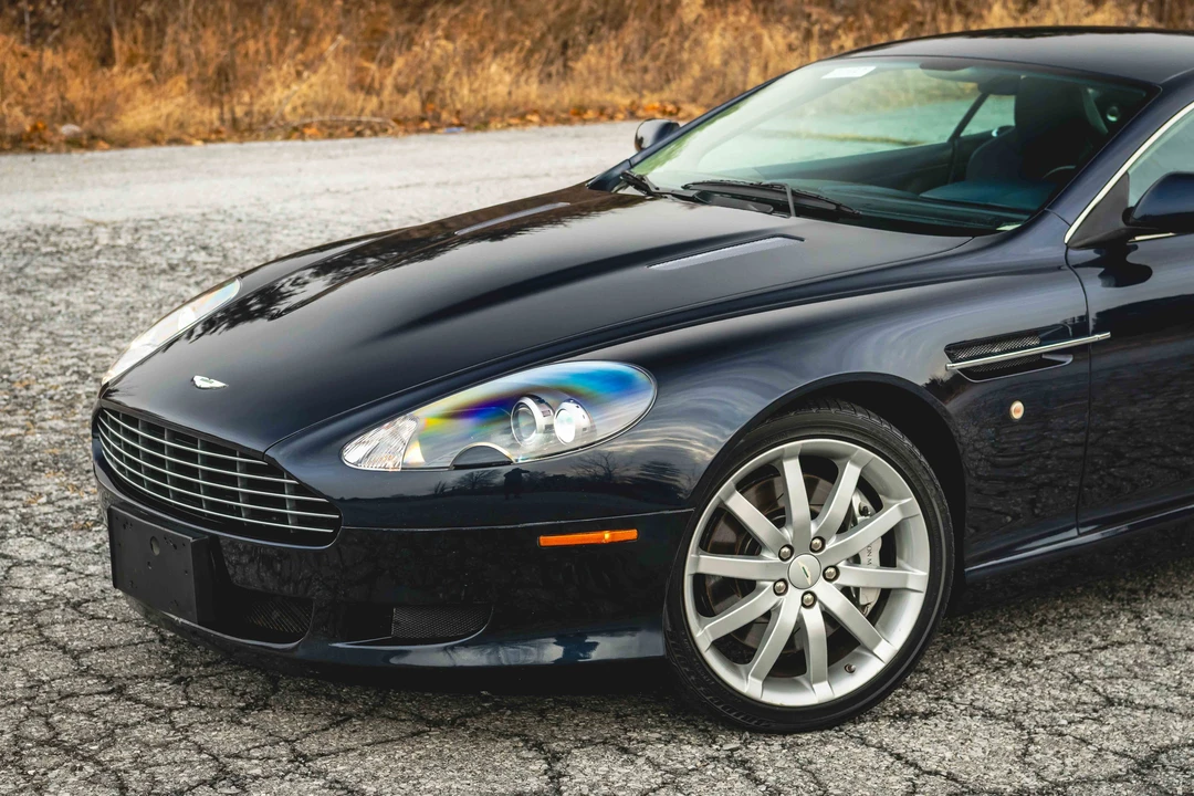 2005 Aston Martin DB9 - Image 26 of 31