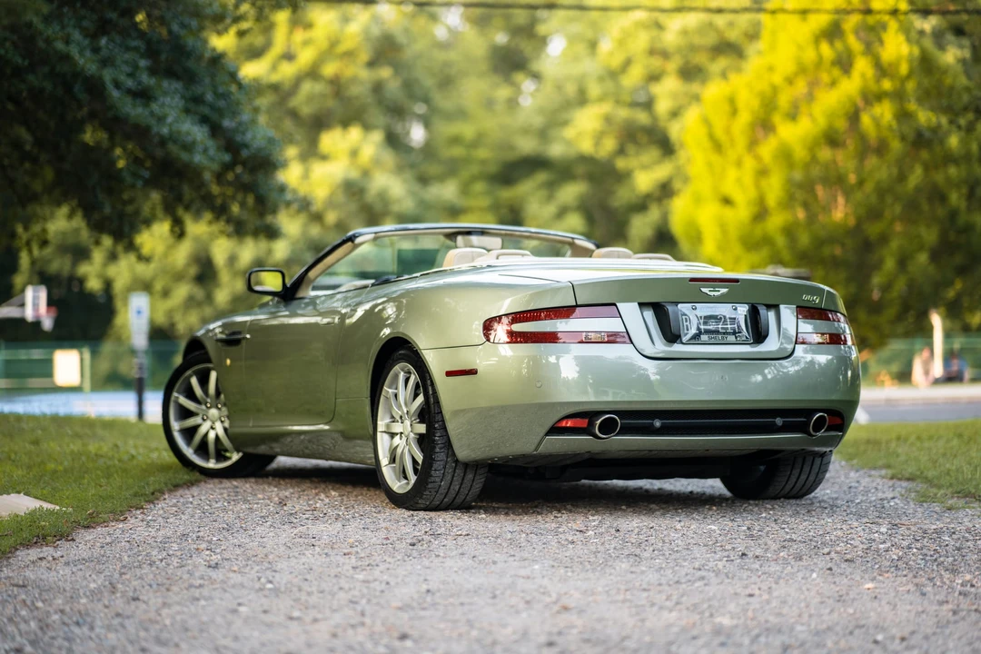 2005 Aston Martin DB9 - Image 11 of 31