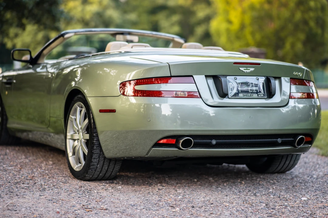 2005 Aston Martin DB9 - Image 15 of 31