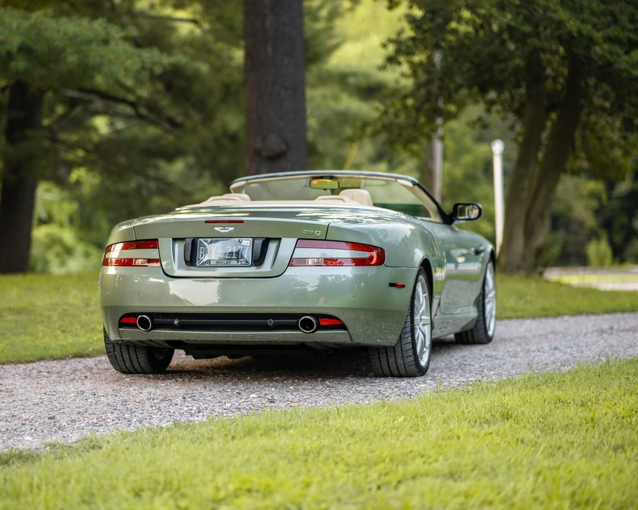 2005 Aston Martin DB9 - Image 16 of 31