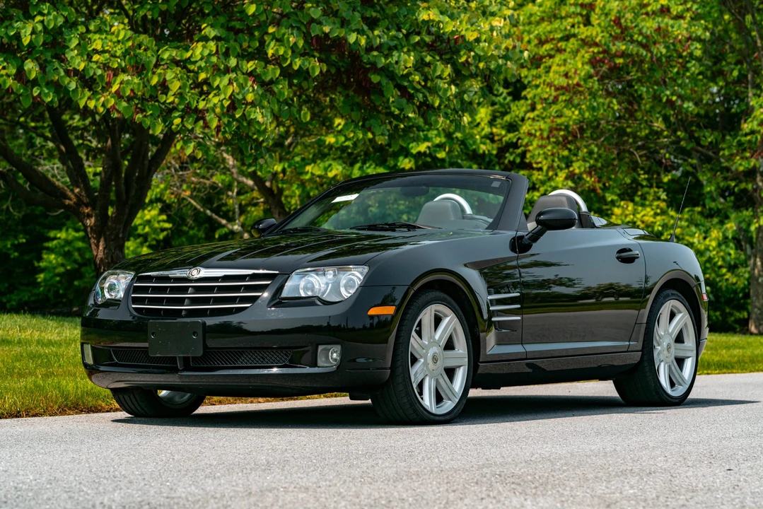 2005 Chrysler Crossfire - Image 7 of 31