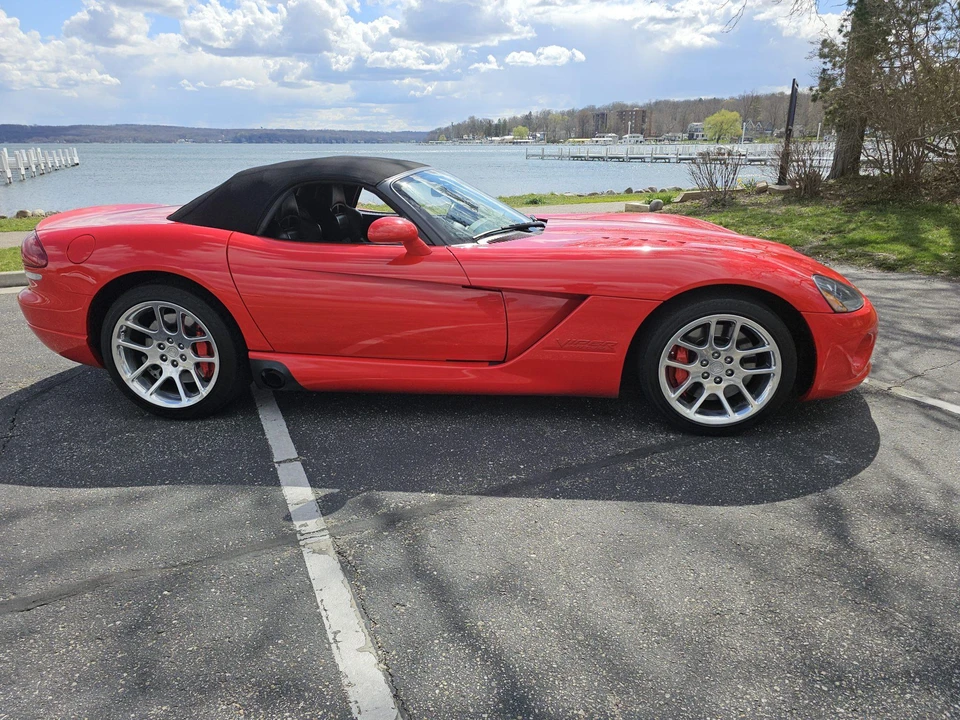 2005 Dodge Viper 3rd Gen - Image 30 of 31