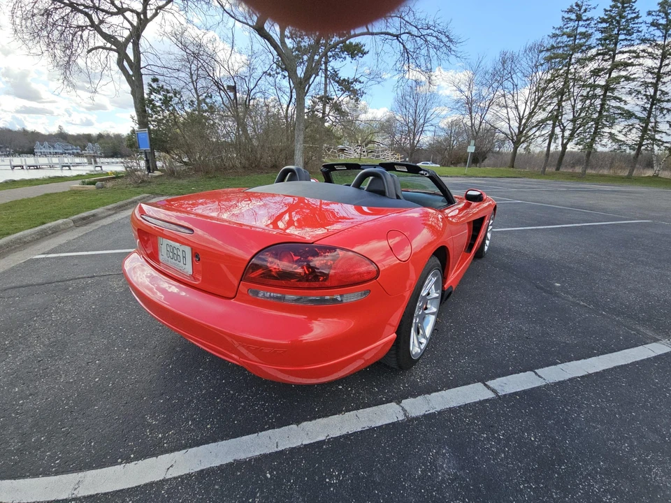 2005 Dodge Viper 3rd Gen - Image 14 of 31